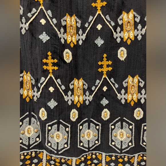 Anthropologie Akemi + Kin Firelight Tank Top, Beautiful Embroidered Size Medium - Picture 4 of 13